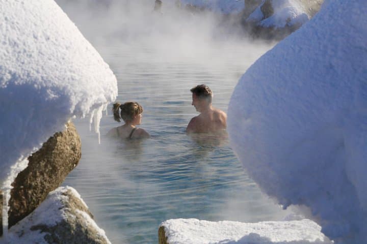 Private Shuttle to Chena Hot Springs: Flexible Transfers from Fairbanks for Aurora & Hot Pools photo 2