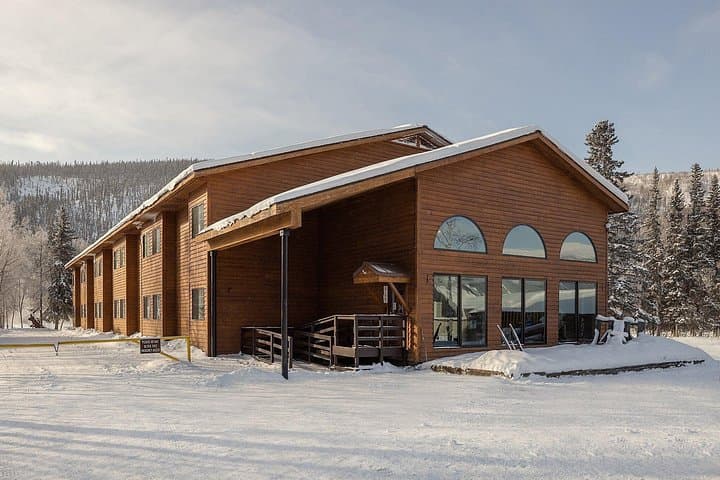 Private Shuttle to Chena Hot Springs: Flexible Transfers from Fairbanks for Aurora & Hot Pools photo 4