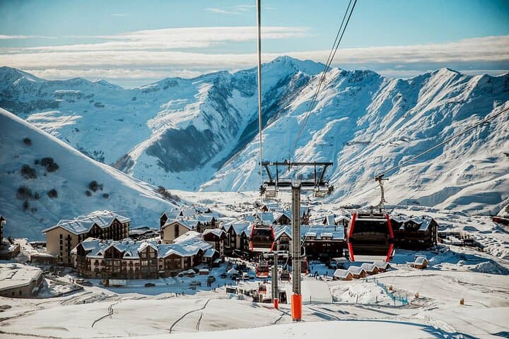 Gudauri Alpine Escape: Full-Day Ski Tour from Tbilisi to the Caucasus photo 1