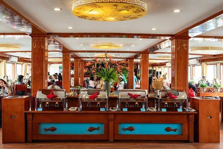 Halong Bay Amanda Cruises: 2-Day Overnight Cruise with Cave, Island & Kayaking photo 4