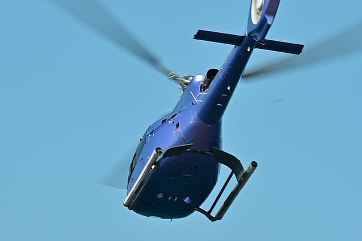 Dubai Helicopter Tour and Marina Dhow Dinner Cruise Combo — Sky to Sea Experience photo 2