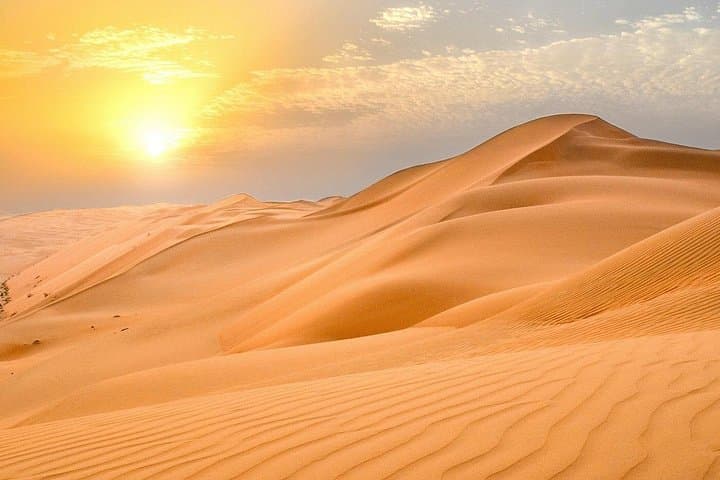 Inland Sea Desert Safari: Tranquil 4x4 Tour & Camel Ride from Doha photo 1