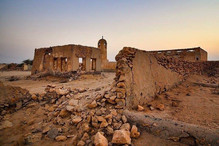 North Qatar Day Tour: Al Zubarah Fort, Purple Island & Al Thakhira Mangroves photo 2