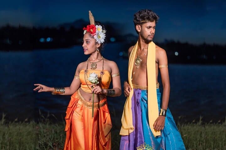 Sigiriya Traditional Dress Up & Cultural Photography Experience photo 4