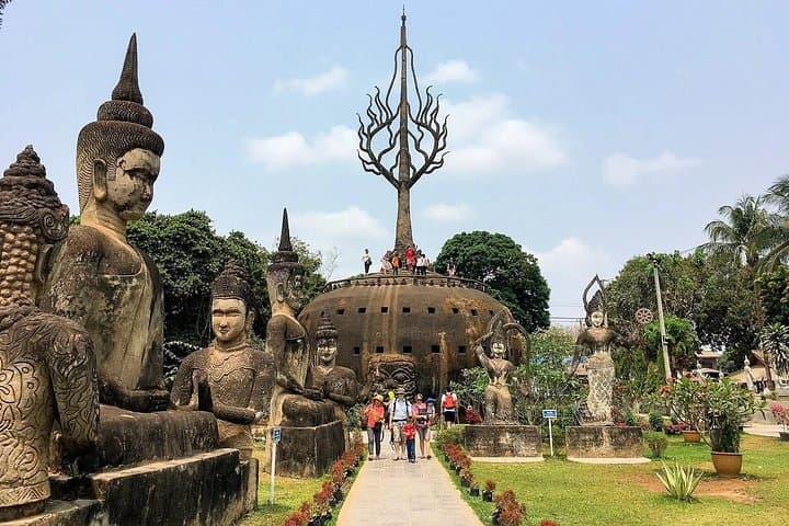 Vientiane in a Day: Private Tour to Buddha Park, Pha That Luang & Wat Si Saket photo 3