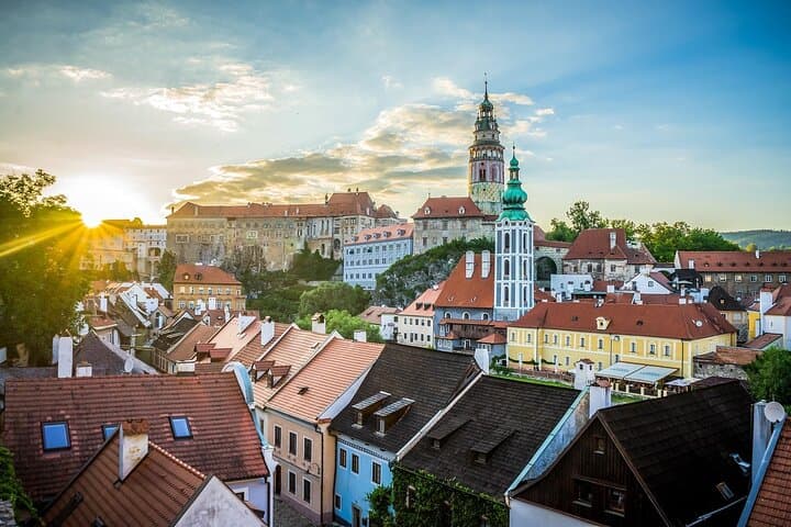 Private Day Trip to Cesky Krumlov from Prague: Castle, Cobblestones & Vltava Views