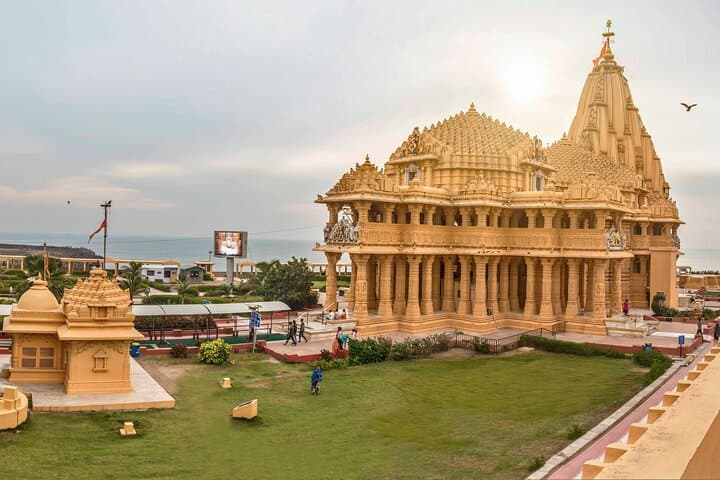 4-Day Private Somnath & Dwarka Spiritual Circuit: Temples, Coastline and Culture photo 2
