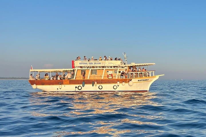 Sunset Dolphin Cruise in Brijuni National Park — Pula Boat Tour & Wildlife Watching photo 4