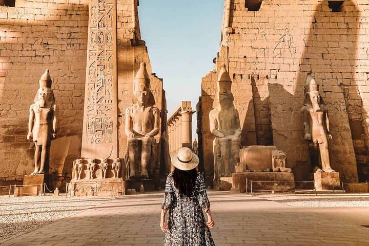 Hurghada to Luxor: Valley of the Kings Full-Day Tour