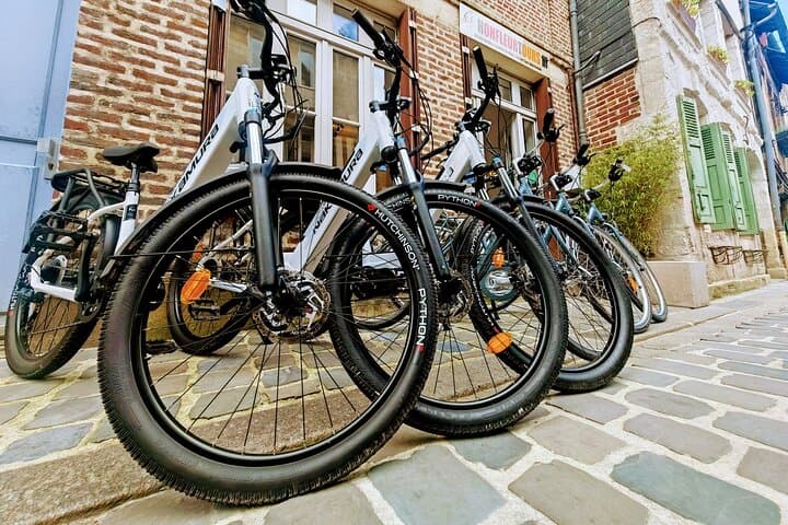 Explore Honfleur by Electric Bike: Routes, Tips & Rental Guide