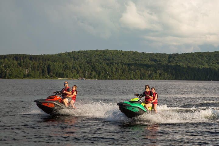 Jetski on Lac-des-Pages: SEA-DOO Laurentians Lake Adventure photo 2