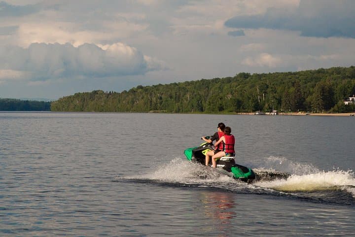 Jetski on Lac-des-Pages: SEA-DOO Laurentians Lake Adventure photo 4