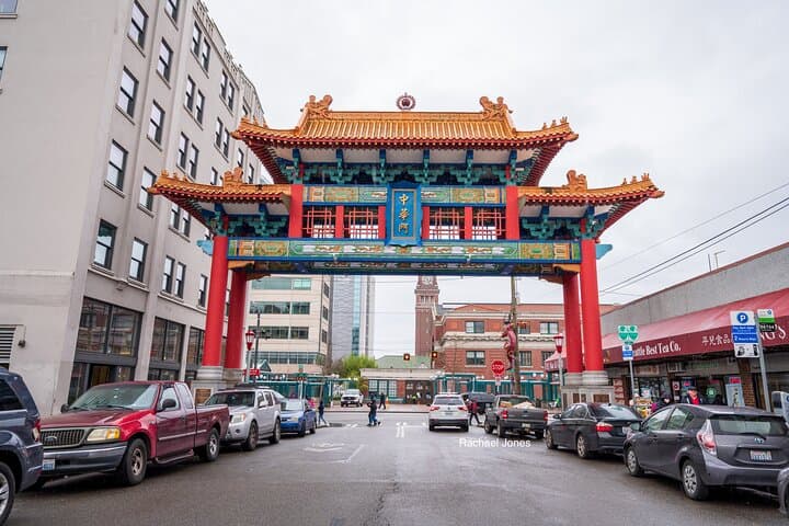 Seattle Sightseeing: Guided Scenic Tour + 24/48‑Hour Hop‑On Hop‑Off Pass photo 4