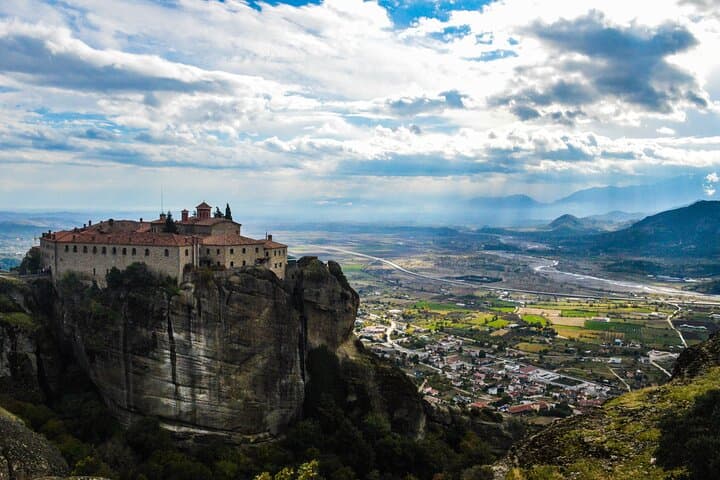 Private Meteora Tour from Volos — Skip the Crowds at the Rock Monasteries