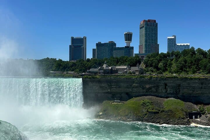 Niagara Falls Maid of the Mist Boat Ride & State Park Guided Walk (USA Side) photo 2