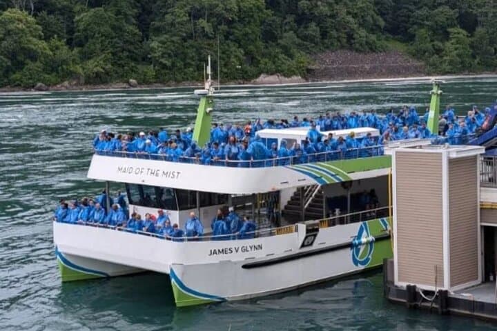 Niagara Falls Maid of the Mist Boat Ride & State Park Guided Walk (USA Side) photo 1