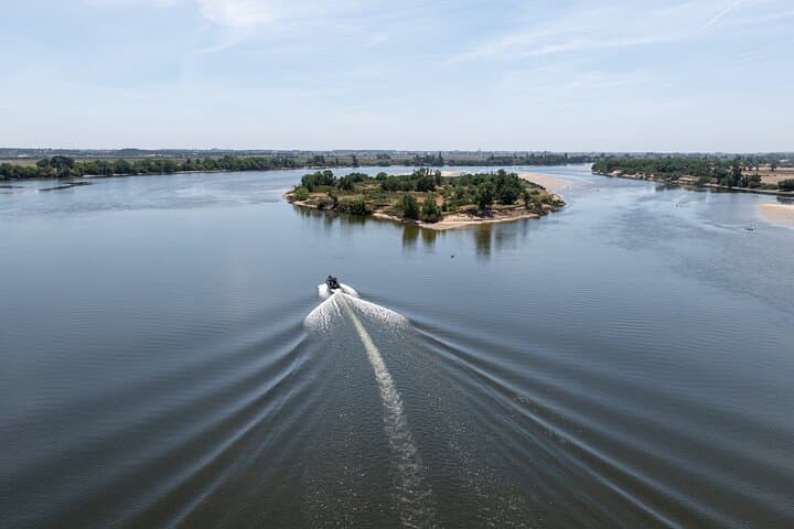 Lisbon to Ribatejo: Rise DE Rio Panoramic River Tejo Cruise photo 5