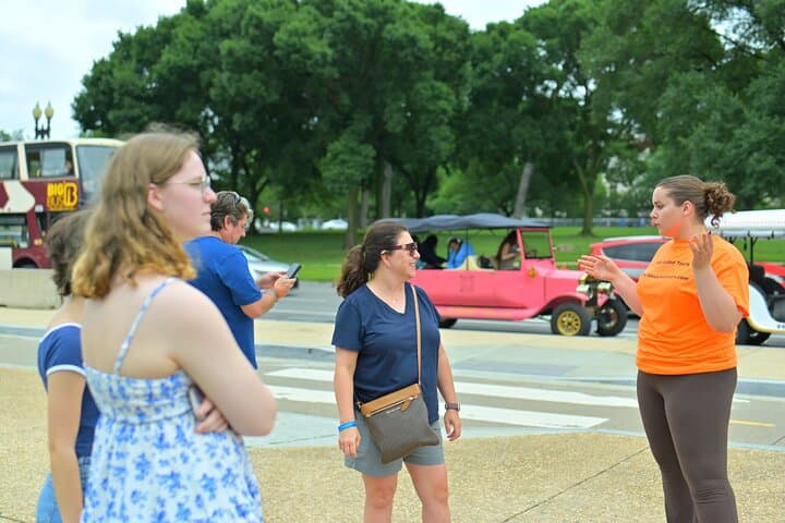 Washington DC Monuments & History Open-Air Minibus Tour — Day & Night photo 5