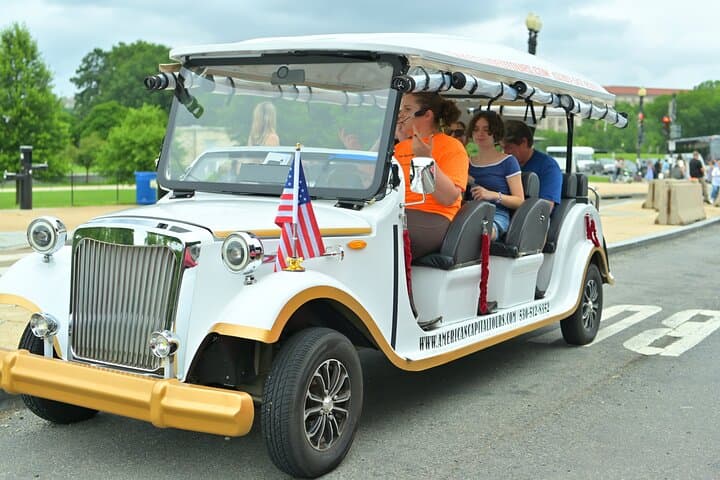 Charlotte’s Southern Elegance Electric Cart Tour: Uptown History & Landmarks photo 2