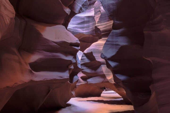 Upper Antelope Canyon Guided Tour — Page Navajo Slot Canyon Experience photo 4