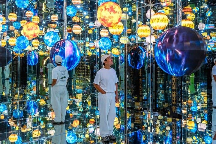 Space and Time Cube Bangkok: Immersive Digital Art Museum Experience photo 2