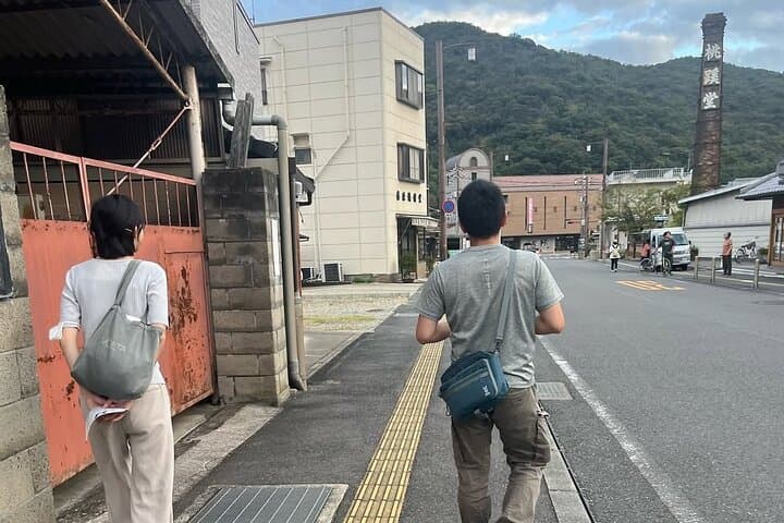Authentic Bizen Pottery Town Walking Tour — Imbe Kilns, Studios & Tea Time photo 4