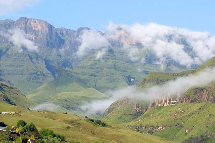 10-Day Overland Safari from Cape Town to Johannesburg via Kruger — Garden Route, Drakensberg & Big Five