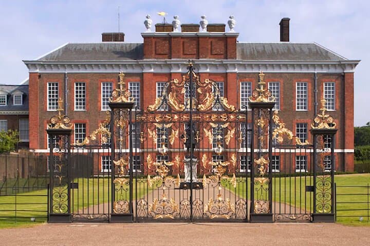 Hyde Park & Kensington Gardens Walking Tour: Historic Central London Stroll photo 2
