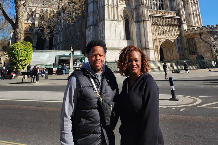 Half-Day Iconic London Walking Tour: Trafalgar, Buckingham & Westminster photo 3