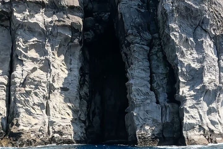 São Miguel Coastal Boat Tour — Volcanic Caves, Cliffs & Porto Formoso photo 4