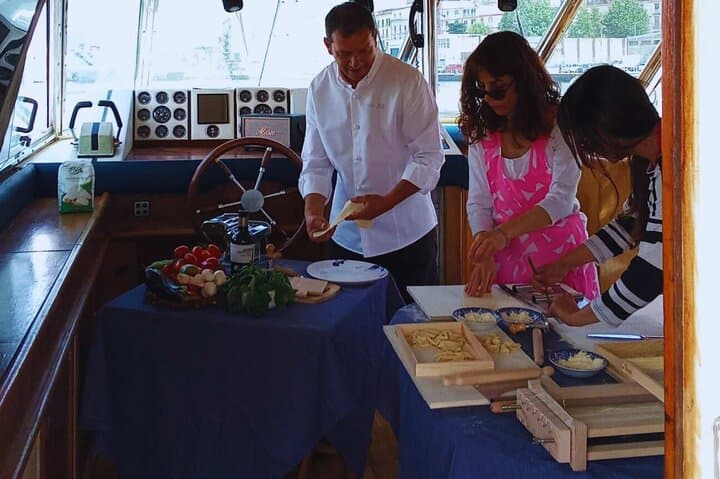 Cooking Class Aboard a Vintage Boat with Sorrento Coast Cruise