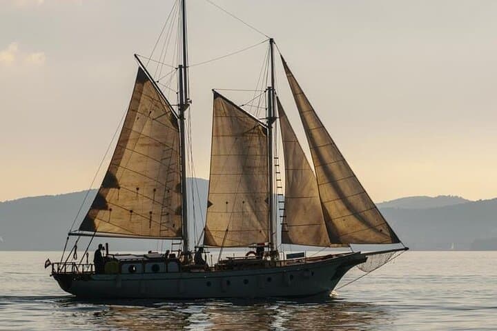 Sunset Motorsail in Zadar: Private Romantic Cruise with Champagne photo 3