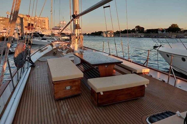 Sunset Motorsail in Zadar: Private Romantic Cruise with Champagne photo 4