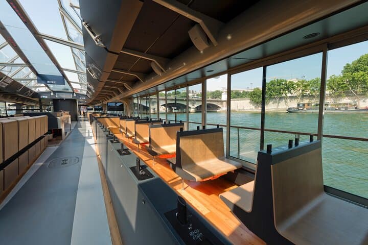 Seine River 1-Hour Cruise from Eiffel Tower — Flexible Tickets & Multilingual Audio photo 5