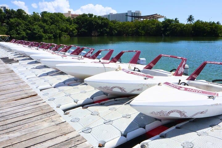 Punta Nizuc Speedboat and Snorkel Adventure from Cancun photo 3