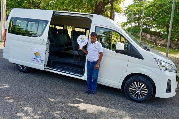 Private Puerto Plata Airport Transfer — Fast, Safe Door-to-Door Service from POP photo 2