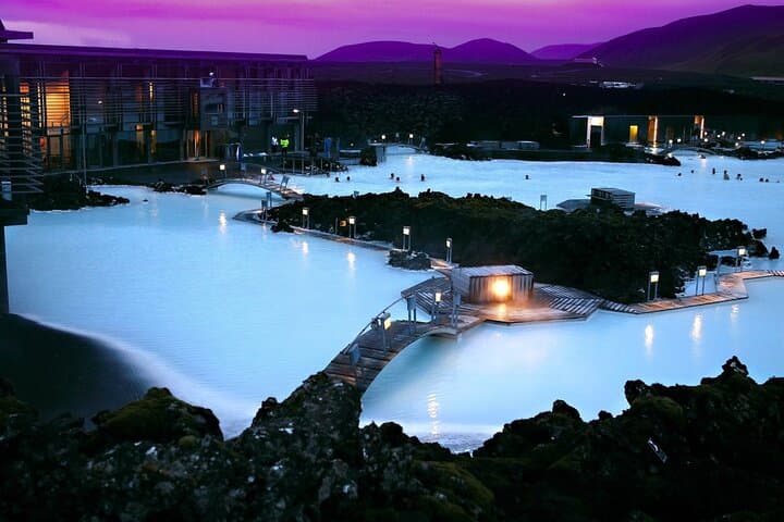 Blue Lagoon Private Transfer: Reykjavik to KEF Airport with Spa Drop-Off photo 2