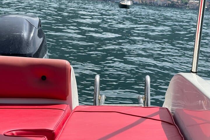Self-Drive Boat Rental on Lake Como: No License Required for Stunning Villa Cruises photo 5