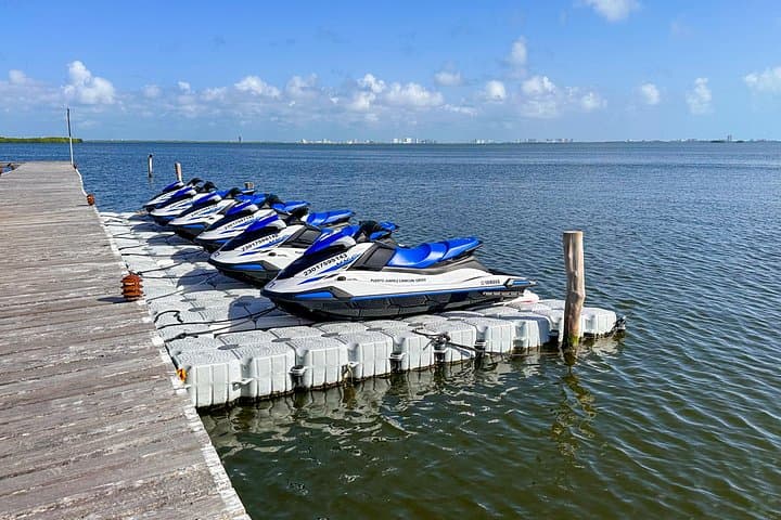Laguna Nichupté Jet Ski Rental — 30–60 Minute High-Speed Ride in Cancun photo 4