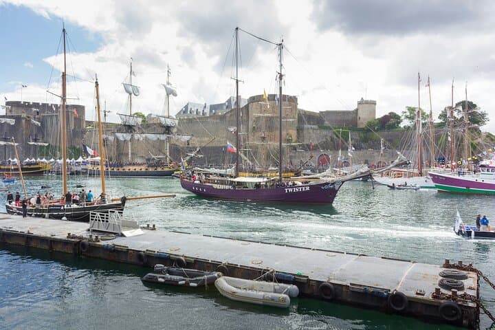 Brest Historic Walking Tour & Cable Car: Views, Naval Heritage, and Tanguy Tower