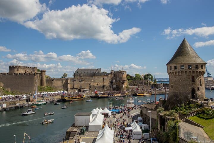 Brest Historic Walking Tour & Cable Car: Views, Naval Heritage, and Tanguy Tower photo 3