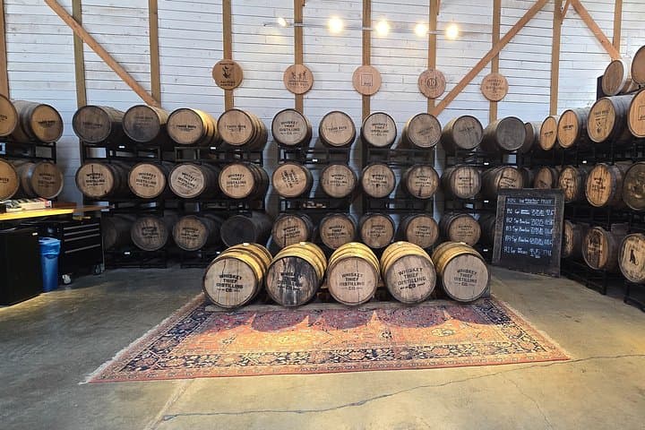 Barrels and Bonbons: Bourbon and Chocolate Day Tour from Louisville photo 2