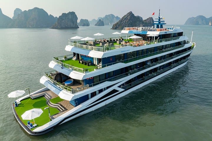 New Doria Cruise: 3-Day Luxury Lan Ha & Ha Long Bay Cruise with Kayaking photo 2