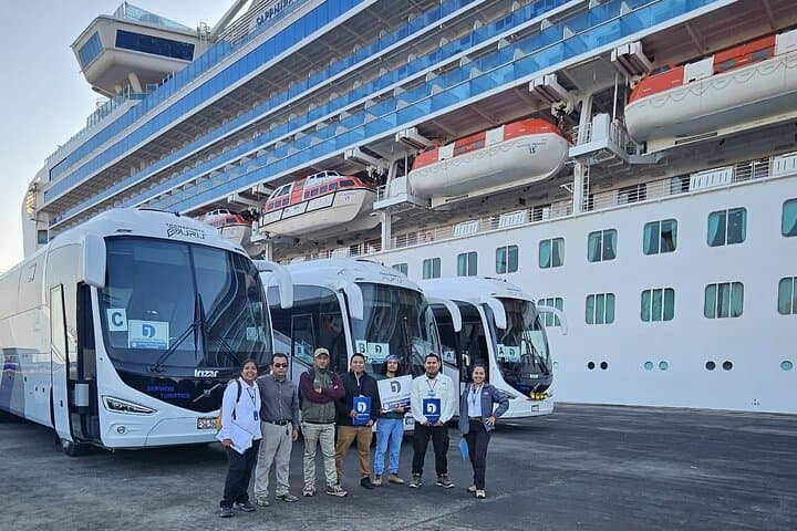 3-Day Machu Picchu Shore Excursion from El Callao: Private Tour with Flights & Train photo 2