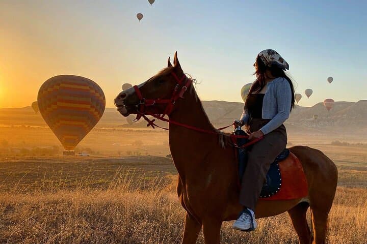 Fairy Chimneys Horseback Tour: Sunrise Rides Through Cappadocia's Valleys