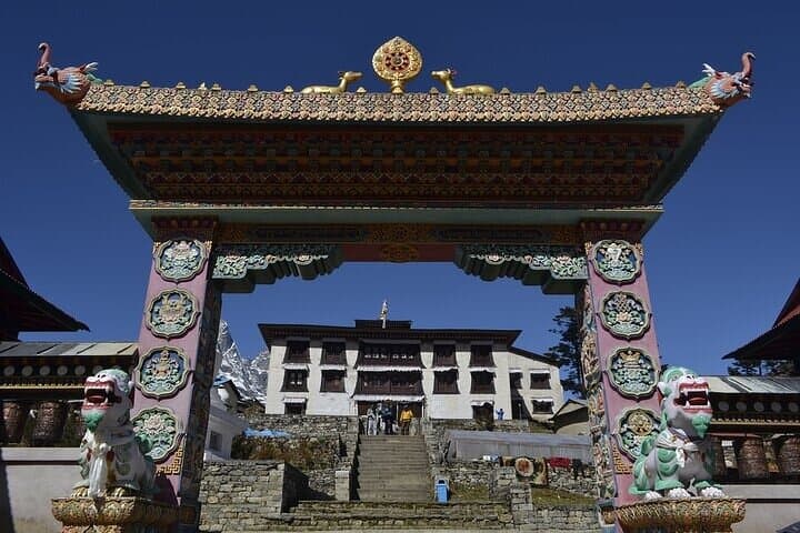 Private Everest Base Camp Trek: 15-Day Route, Tips & What to Expect photo 4