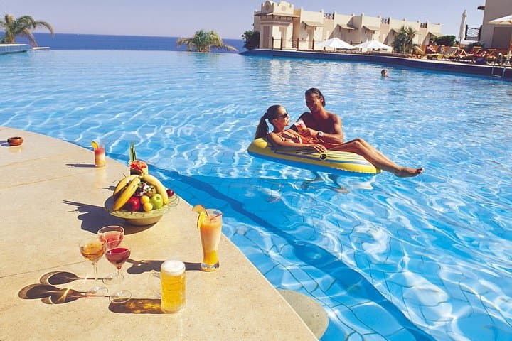 Luxury 8-Day Hurghada & Nile Cruise: Luxor to Aswan Summer Package photo 1