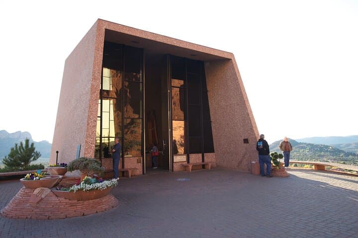Sedona Vortex and Verde Valley Winery Day Tour from Phoenix photo 4