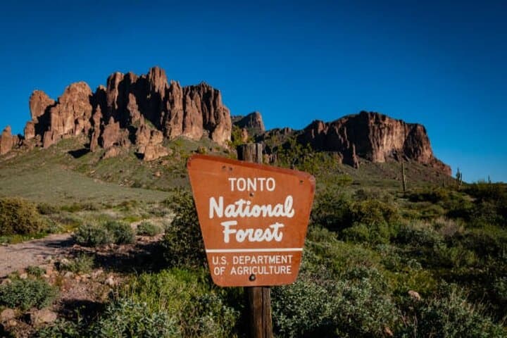Explore the Sonoran Desert: Private Offroad Adventure and Sunset Tour from Phoenix