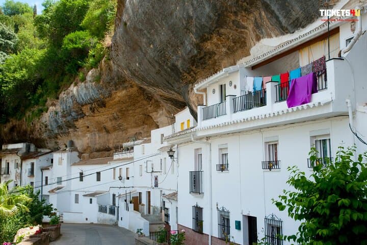 Seville Day Tour to Setenil, Grazalema & Ronda — Private Guided Excursion photo 4